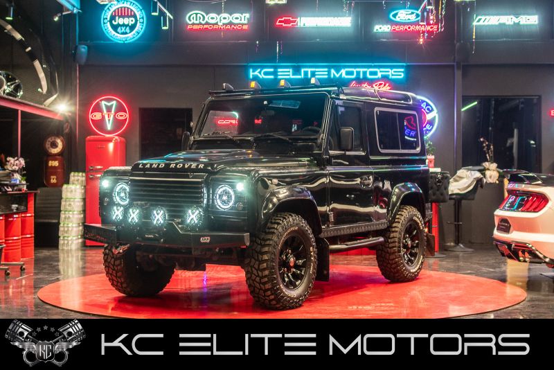 Φωτογραφία από Land Rover Defender 2012 90 2.2 Td4 SE